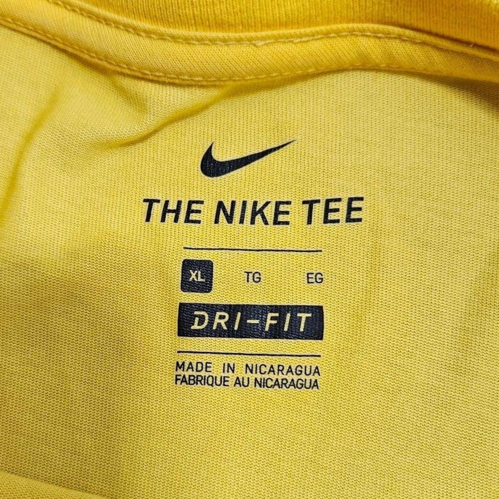 Nike UW Oshkosh Titans Dri-FIT Long Sleeve Shirt Mens‎ XL Yellow Athletic Tee - Picture 4 of 4